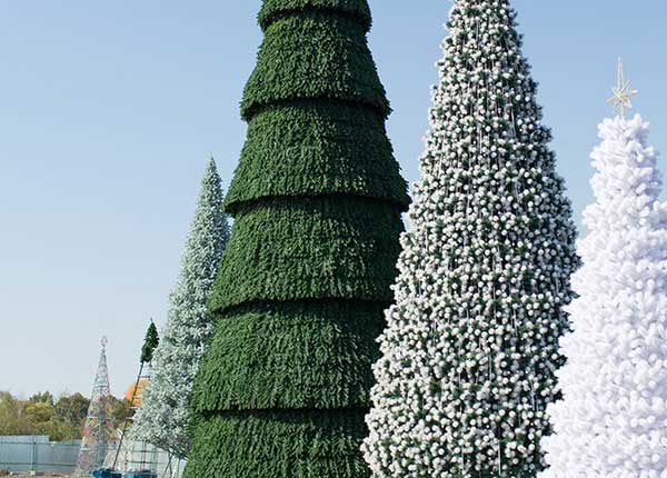 Высотные ёлки в Кемерово